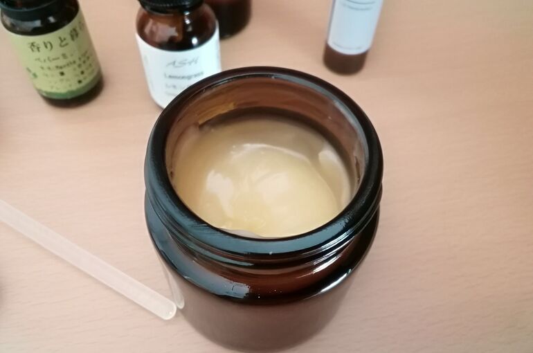 クリーム画像