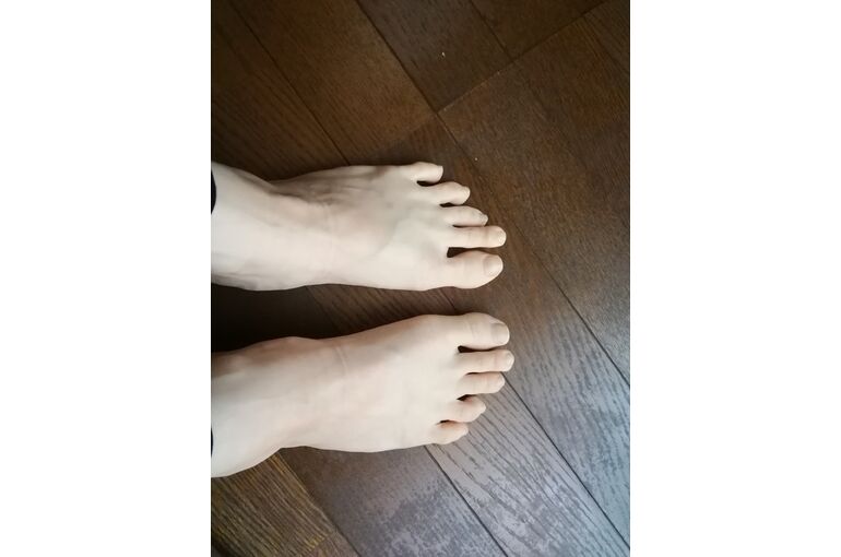 足画像